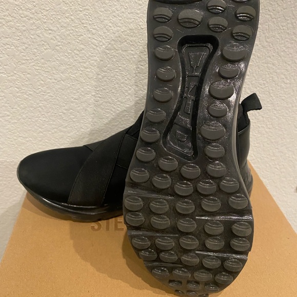 Brand New Steve Madden Athletic Shoes (2 colors available) - Picture 6 of 8